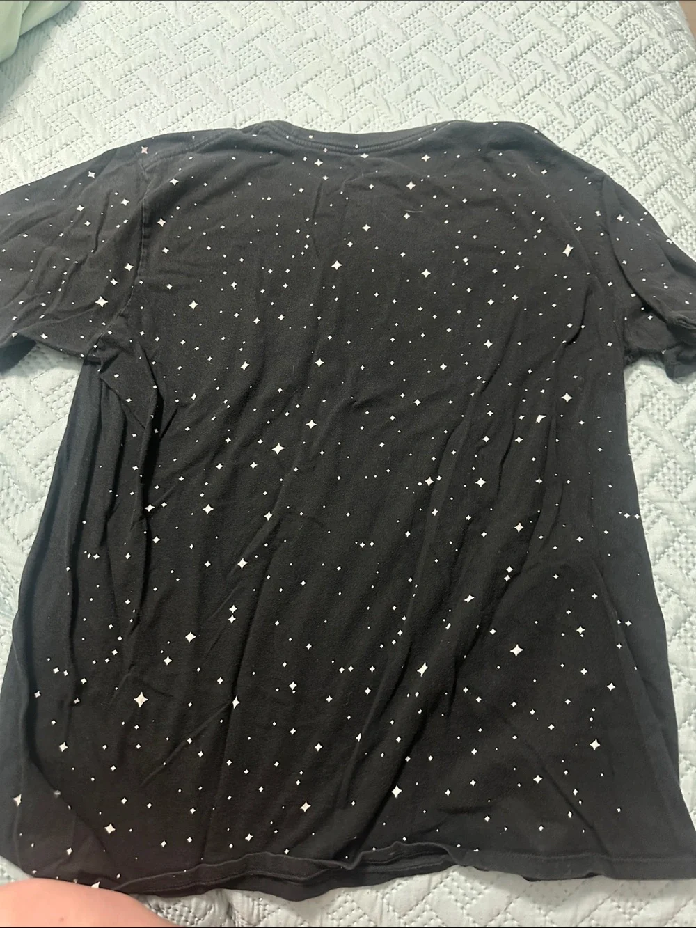 Nike Black Tee with White Swoosh and Star Print size large